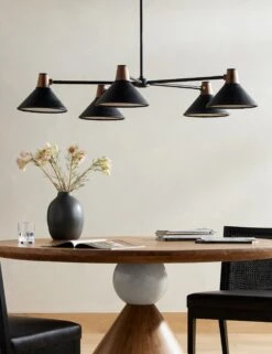 Doherty Chandelier 10 Doherty Chandelier -KIRA Lighting Shop 231907 002 HOV 1